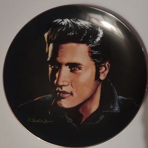Elvis Presley limited edition numbered plate 1991